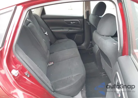 2015 Nissan Altima 2.5 S из США, поврежденный, VIN 1N4AL3AP8FN394454